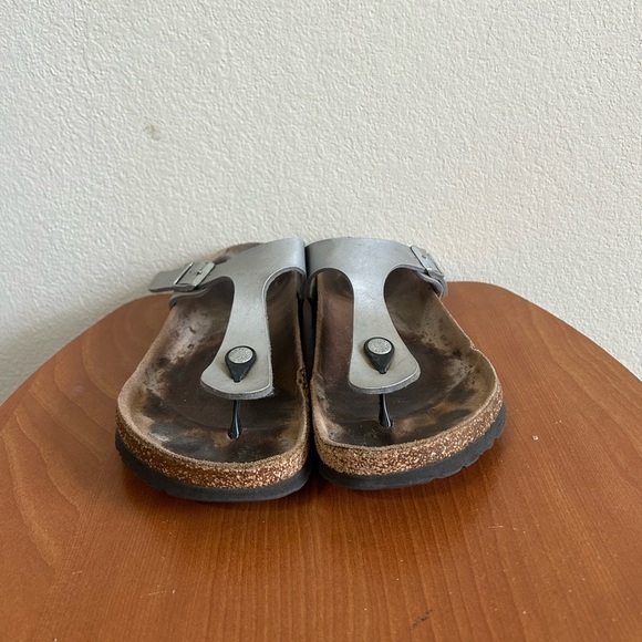 Birkenstock Gizeh Women’s Size 9 40 Metallic Slip On Birko-Flor Silver Sandal - Picture 5 of 11